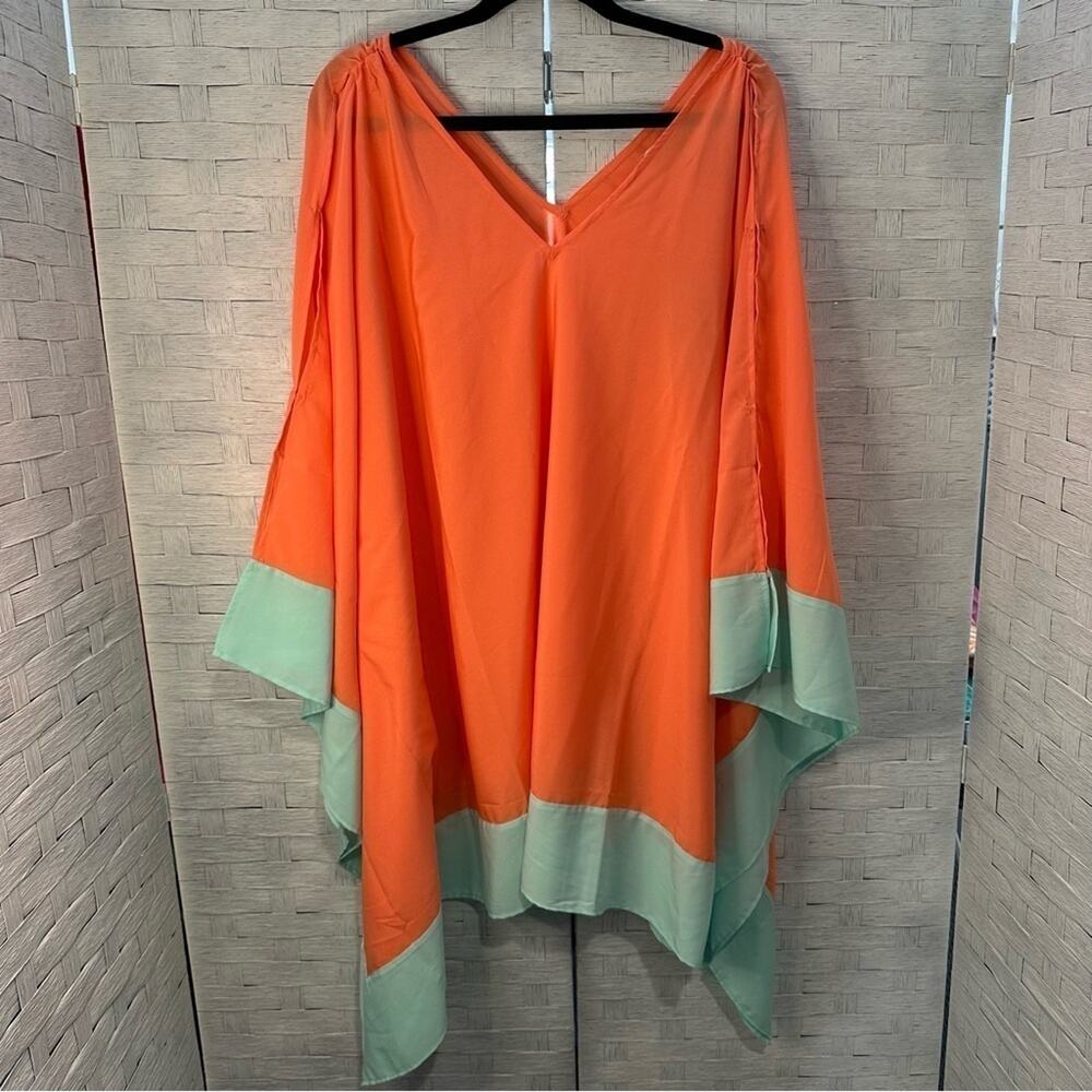 Mud pie Womens‎ Blouse salmon colored with a teal edging size mediumNWT